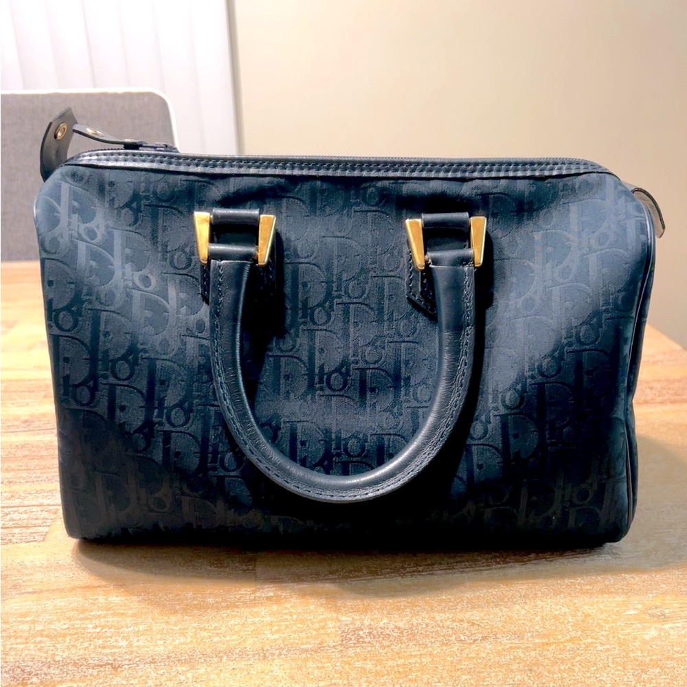 Authentic Dior Diorissimo Boston Bag in the color Navy 🚨OPEN TO ANY OFFERS🚨